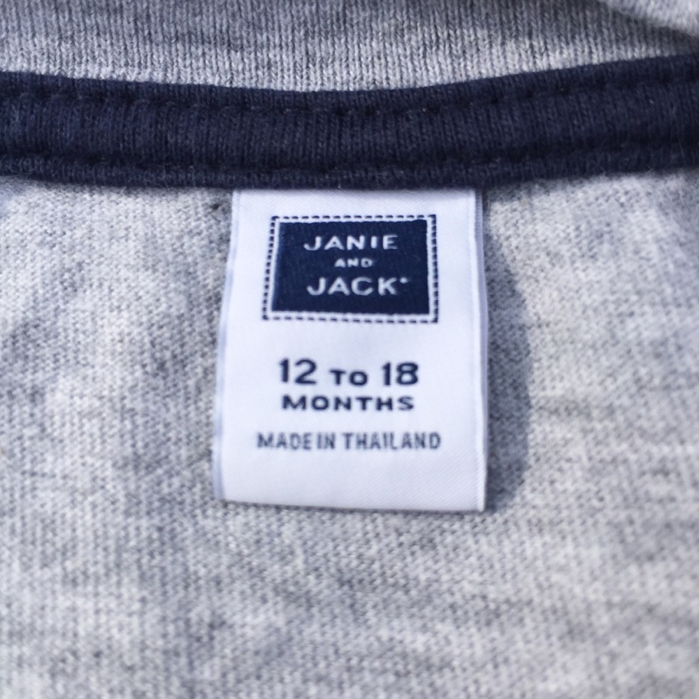 Janie and Jack Elephant Tee and Navy Blue Joe Fresh Tee Size 12 - 18 months - Picture 3 of 10